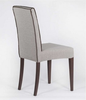 Καρέκλα ντυμένη με ρέλι KR015